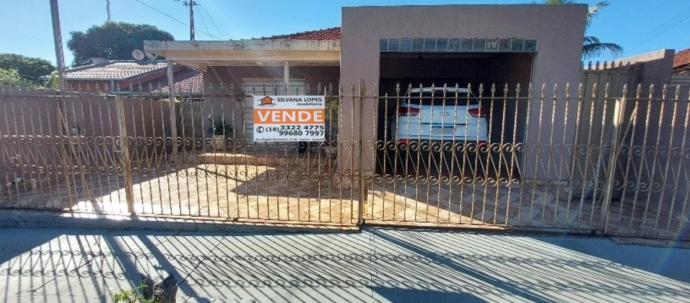 CASA NA VILA BRASILEIRA em Assis