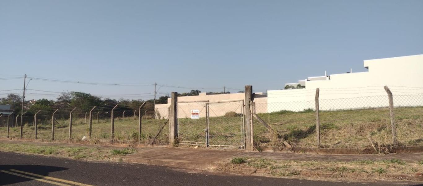 TERRENO NA Alto dos Ipês em Assis