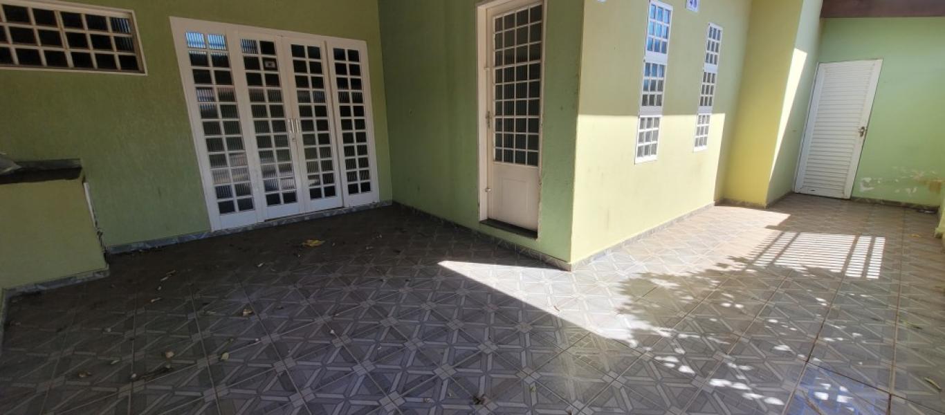 CASA NA Vila Silvestre em Assis