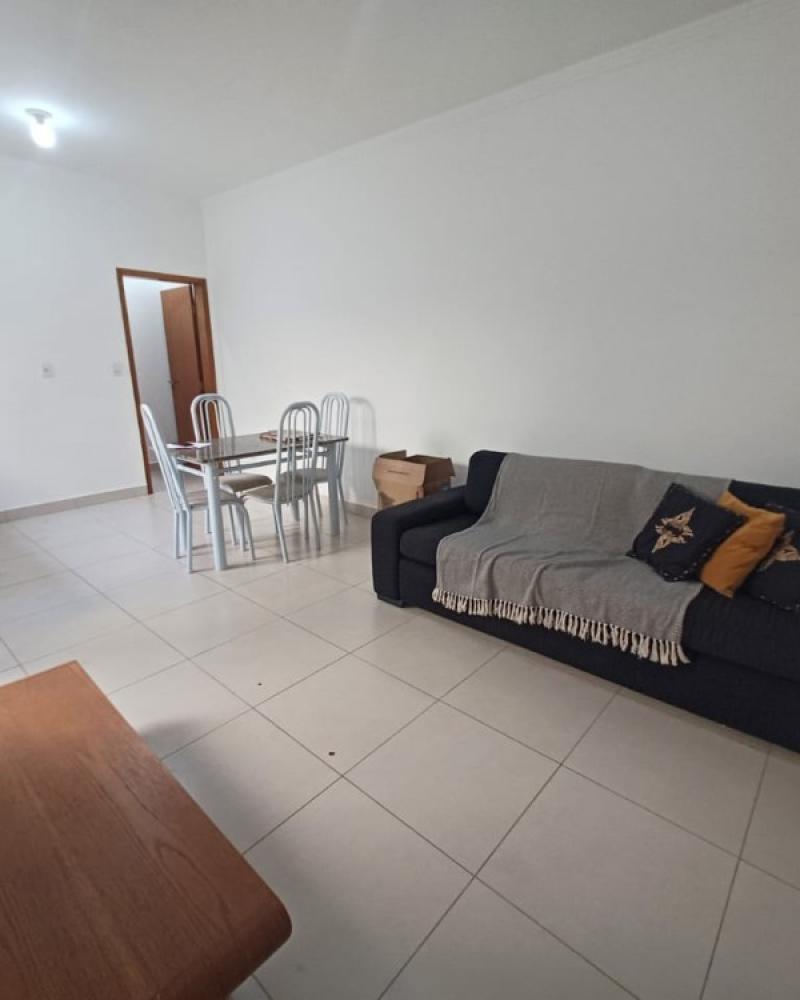 APARTAMENTO NA Centro em Assis