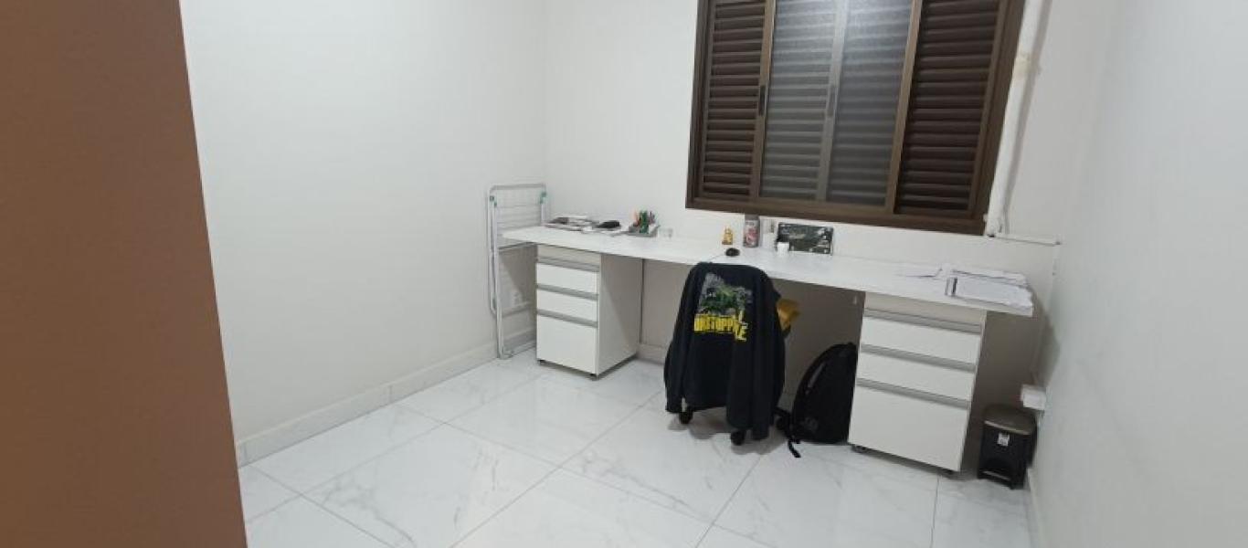 APARTAMENTO NA Centro em Assis