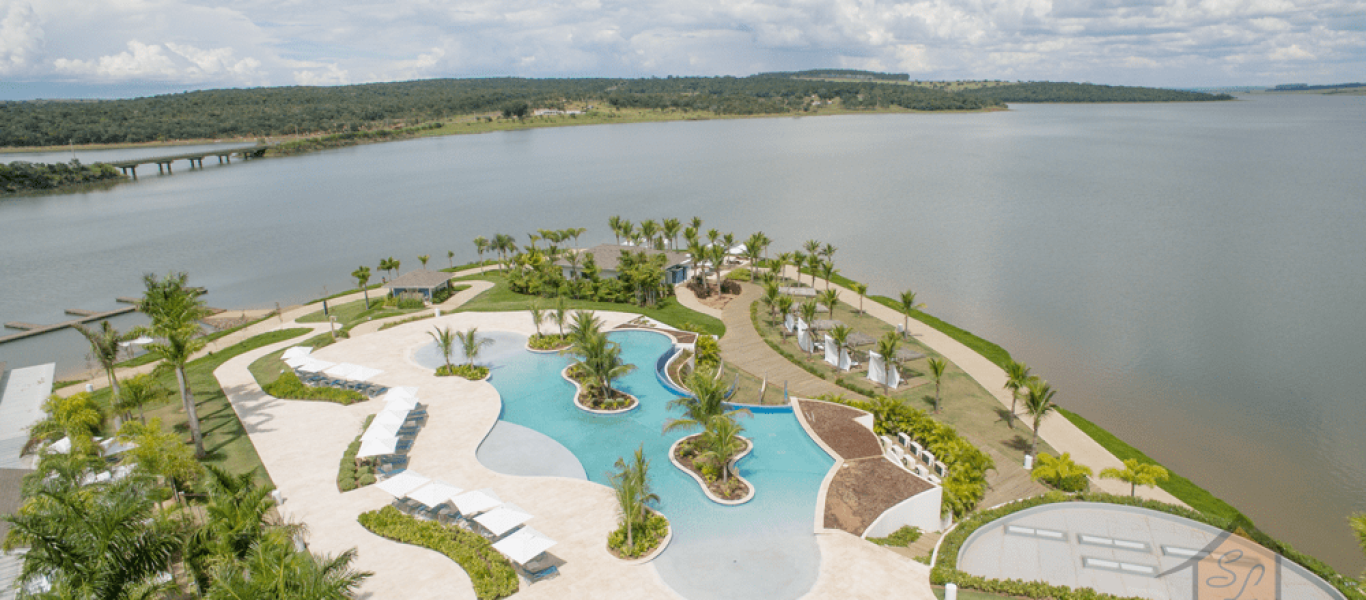 TERRENO NA Riviera de Santa Cristina II em Itaí