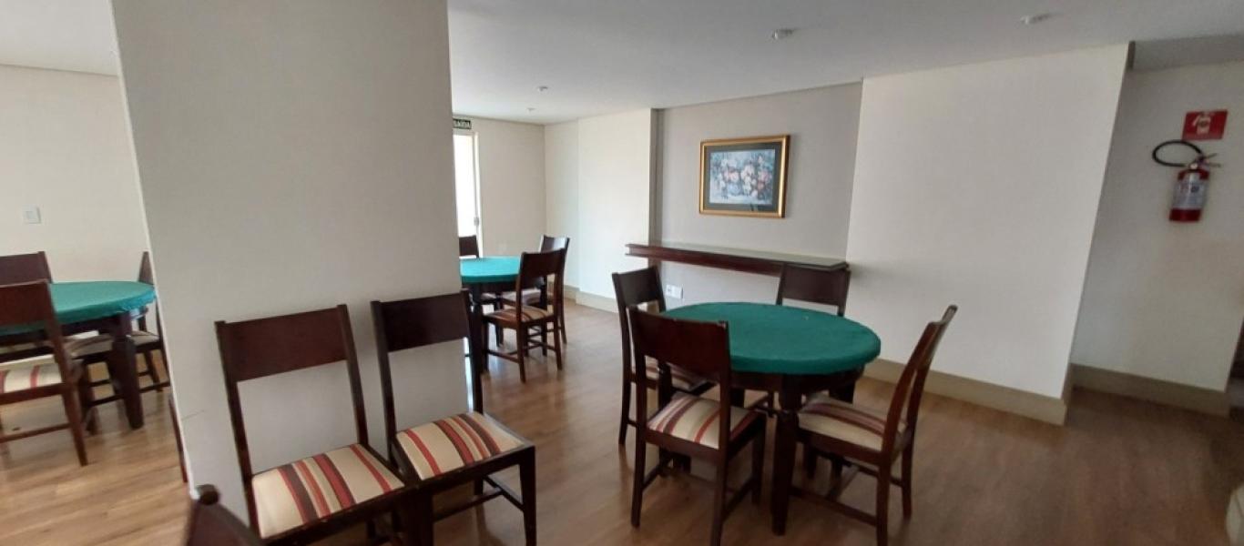 APARTAMENTO No Residencial Royal Park no Centro em Assis