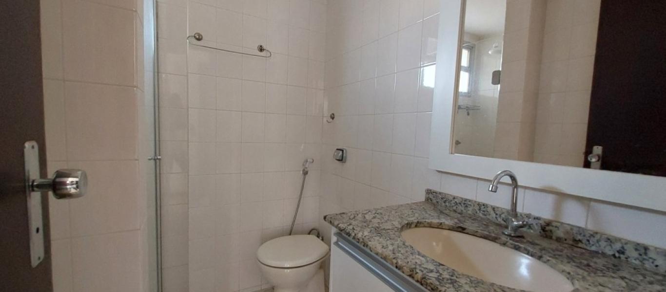 APARTAMENTO NA Centro em Assis