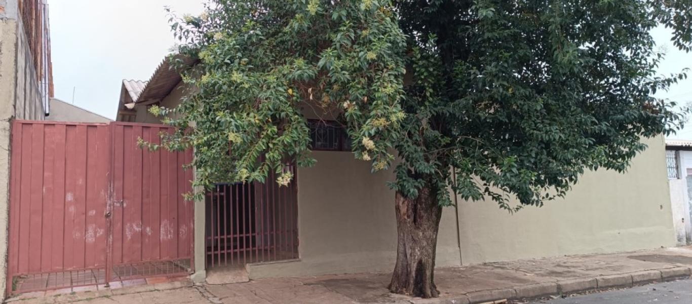 CASA NA VILA RIBEIRO em Assis