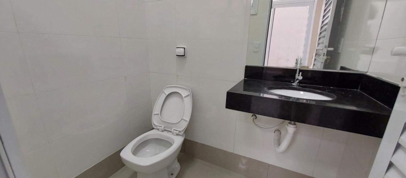 CASA NA Vila Tênis Clube em Assis