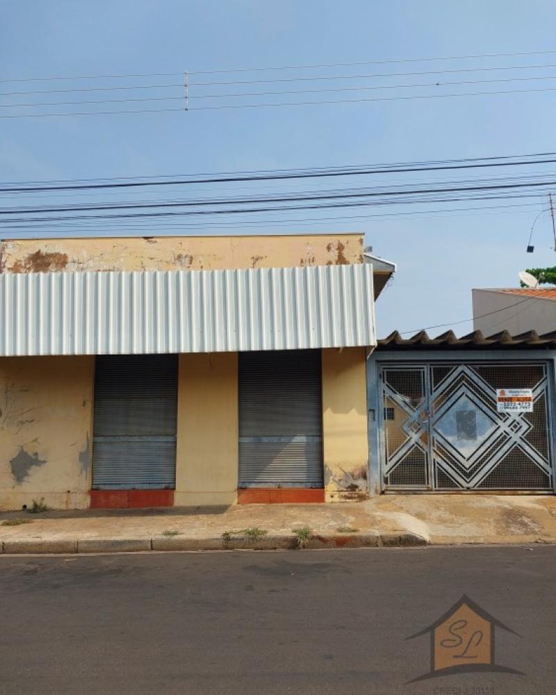 CASA NA CENTRO em Assis