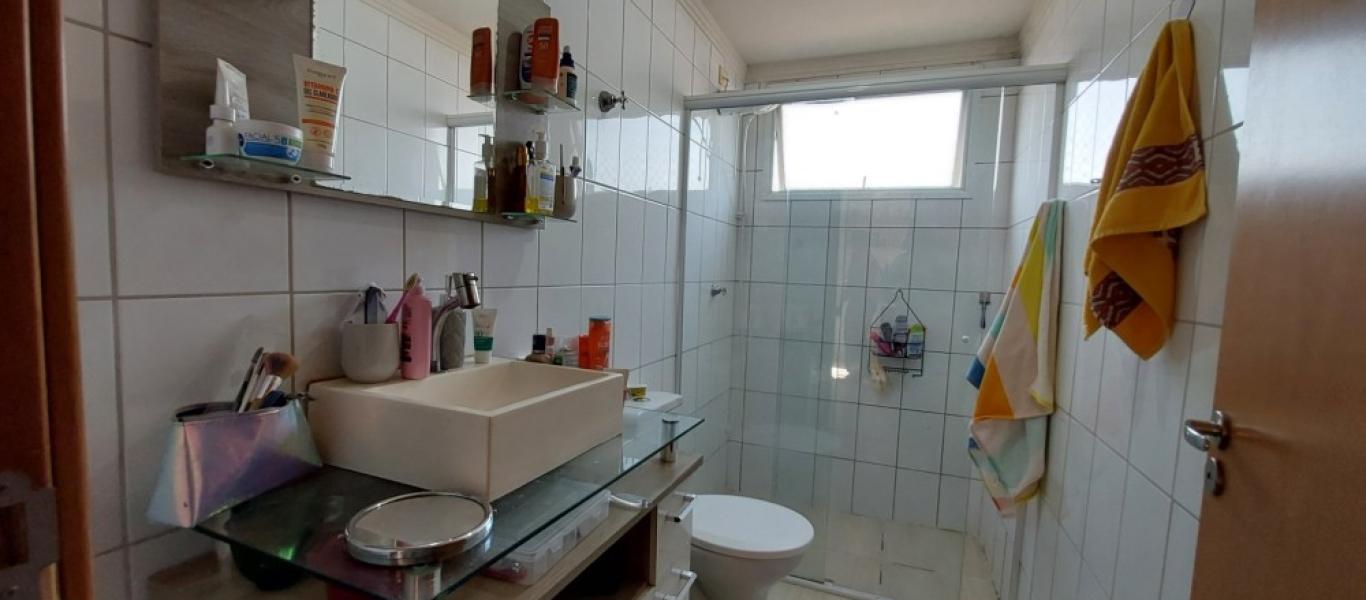 APARTAMENTO NA Vila Central em Assis