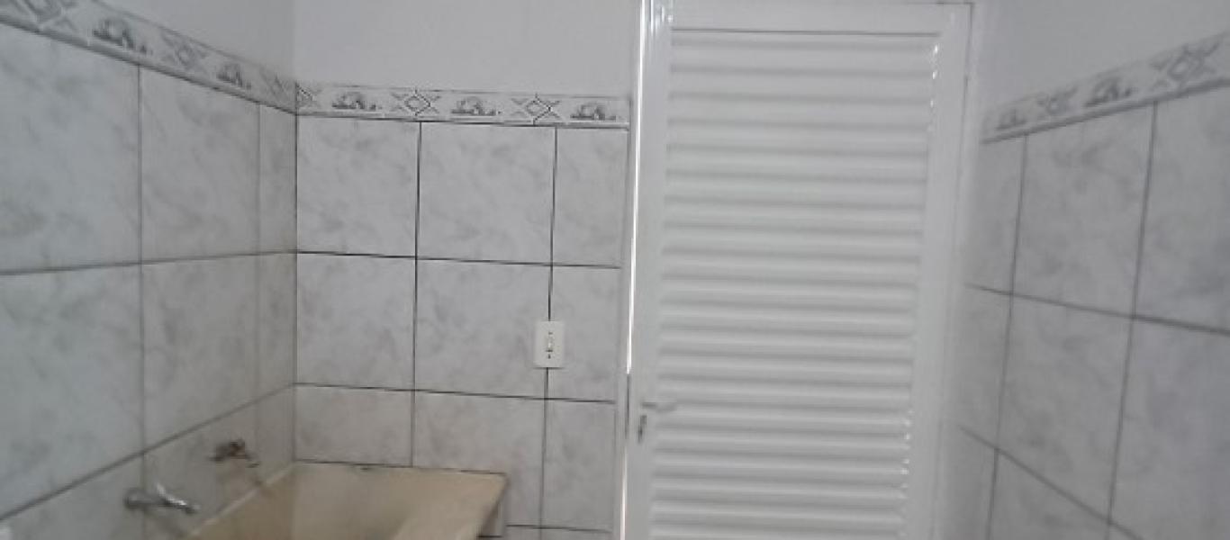 CASA NA Vila Tênis Clube  em Assis