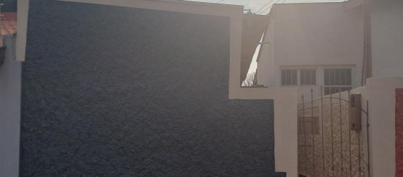 CASA NA Vila Tênis Clube em Assis