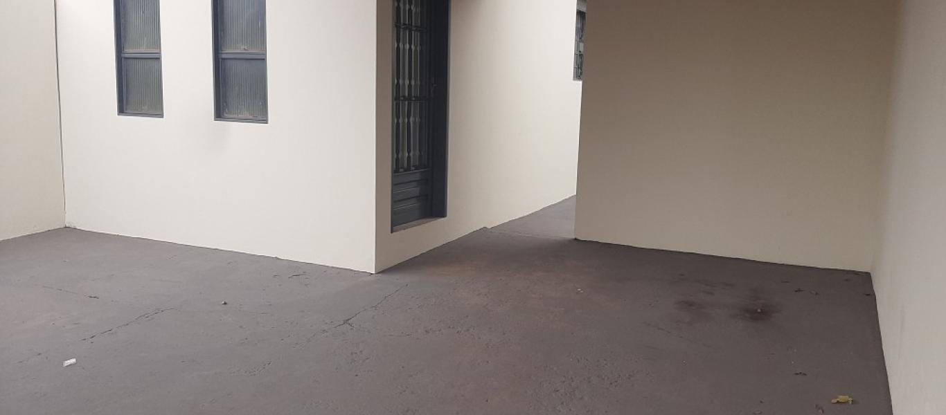 CASA em Cândido Mota