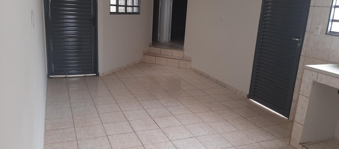 CASA em Cândido Mota