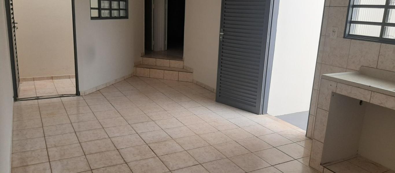 CASA em Cândido Mota