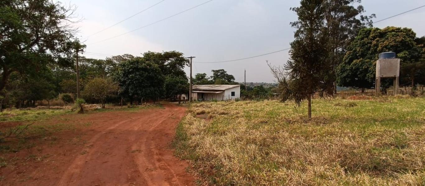 CASA NA ESTÂNCIA CANAÃ em ASSIS