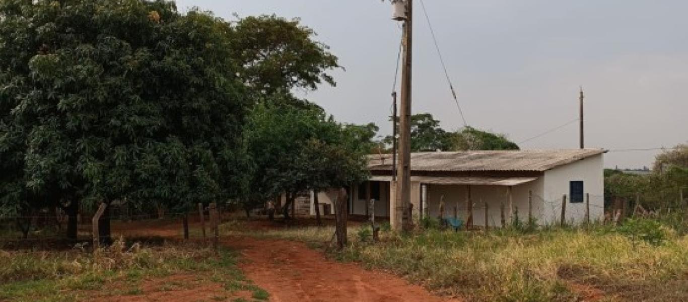 CASA NA ESTÂNCIA CANAÃ em ASSIS