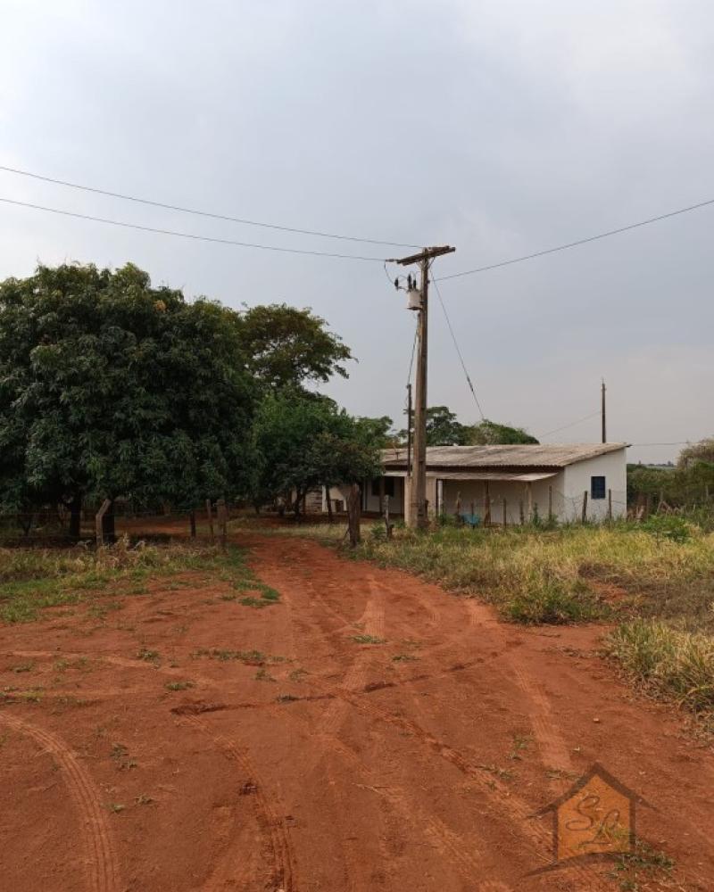 CASA NA ESTÂNCIA CANAÃ em ASSIS