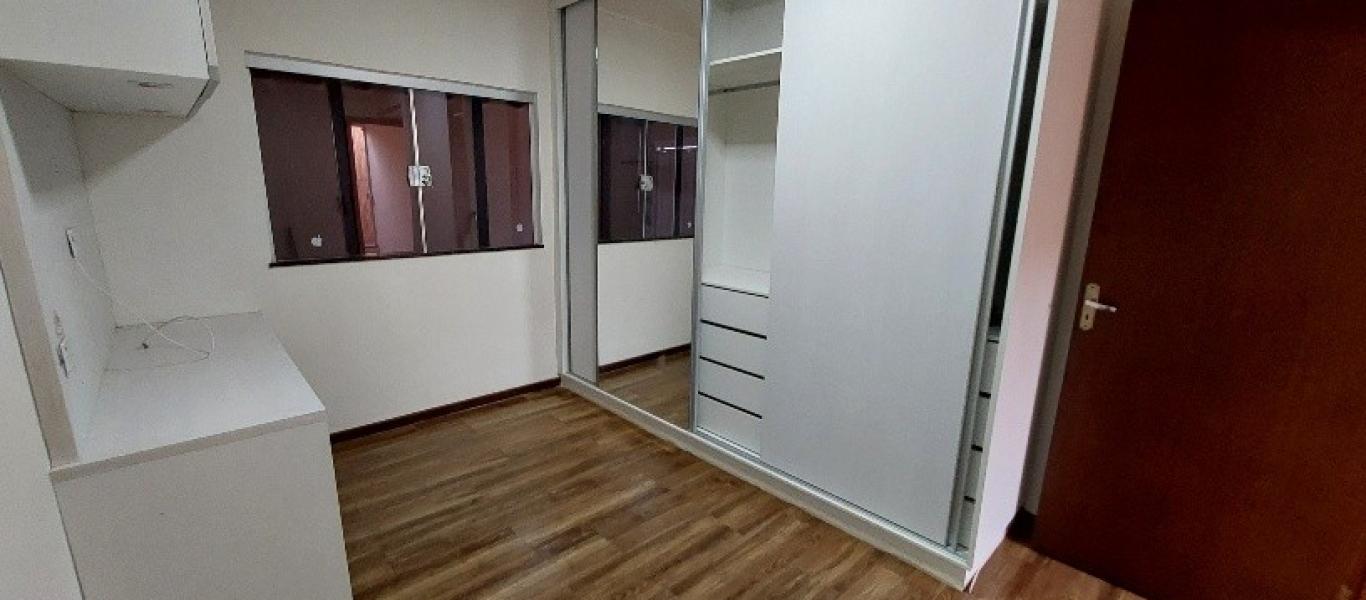 CASA NA COHAB DA RODOVIARIA em Assis
