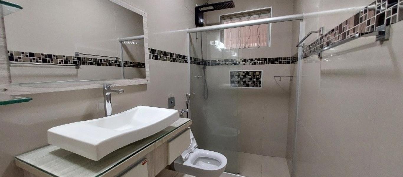 CASA NA COHAB DA RODOVIARIA em Assis