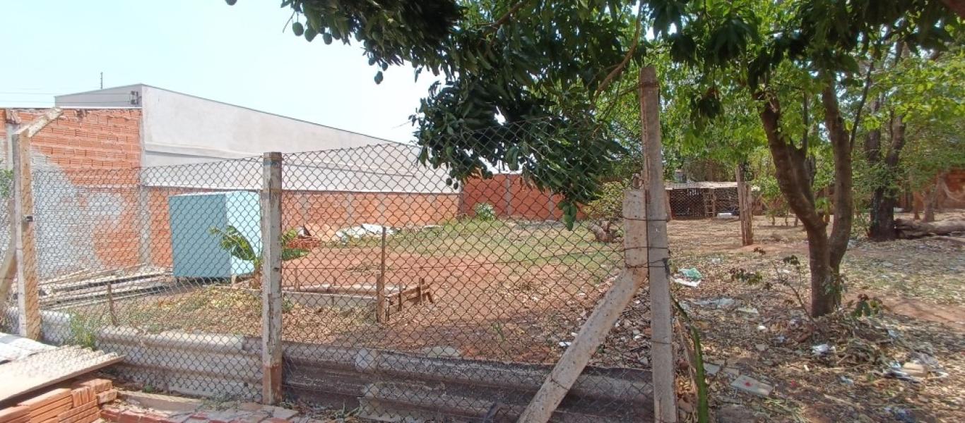 TERRENO NO Parque Universitário em Assis