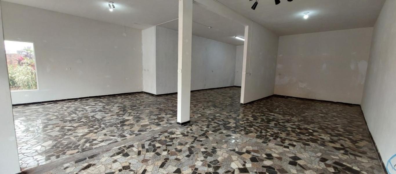 SALA COMERCIAL NA VILA XAVIER em Assis