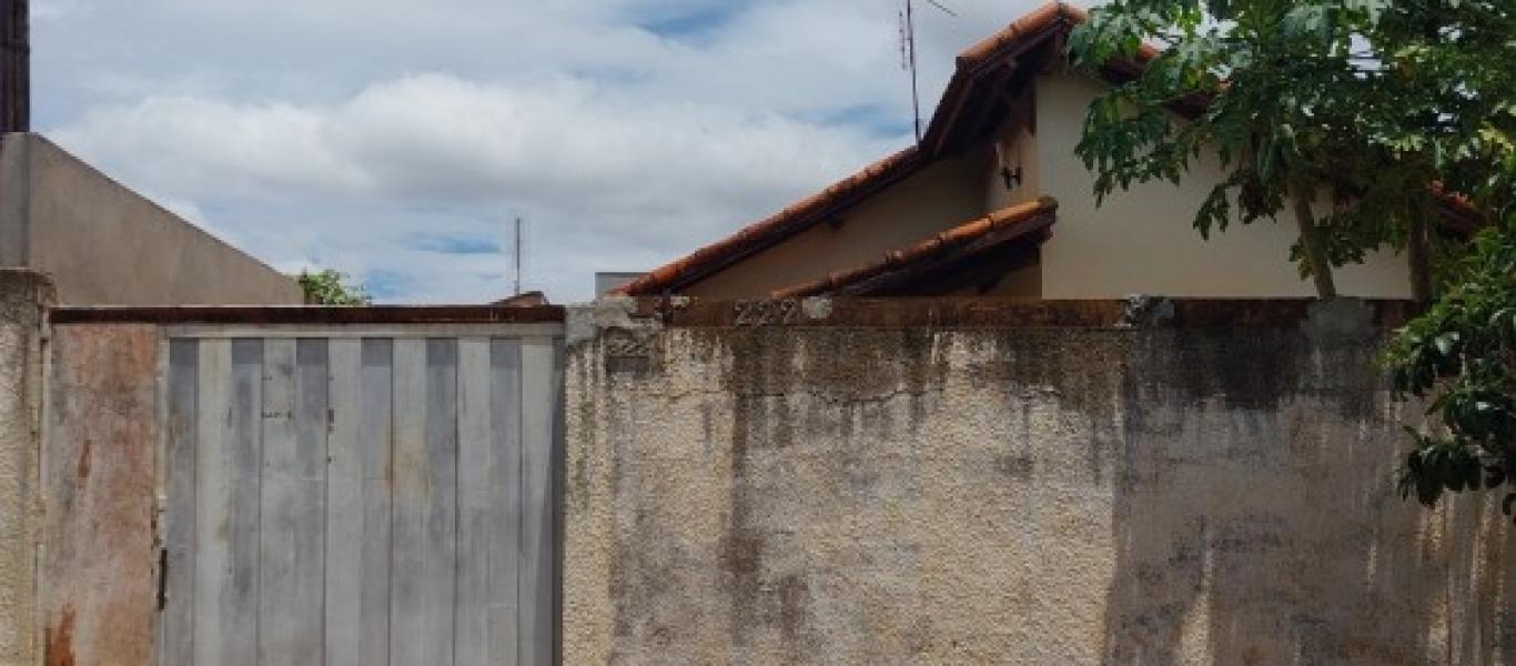 CASA NO Parque das Acácias em Assis