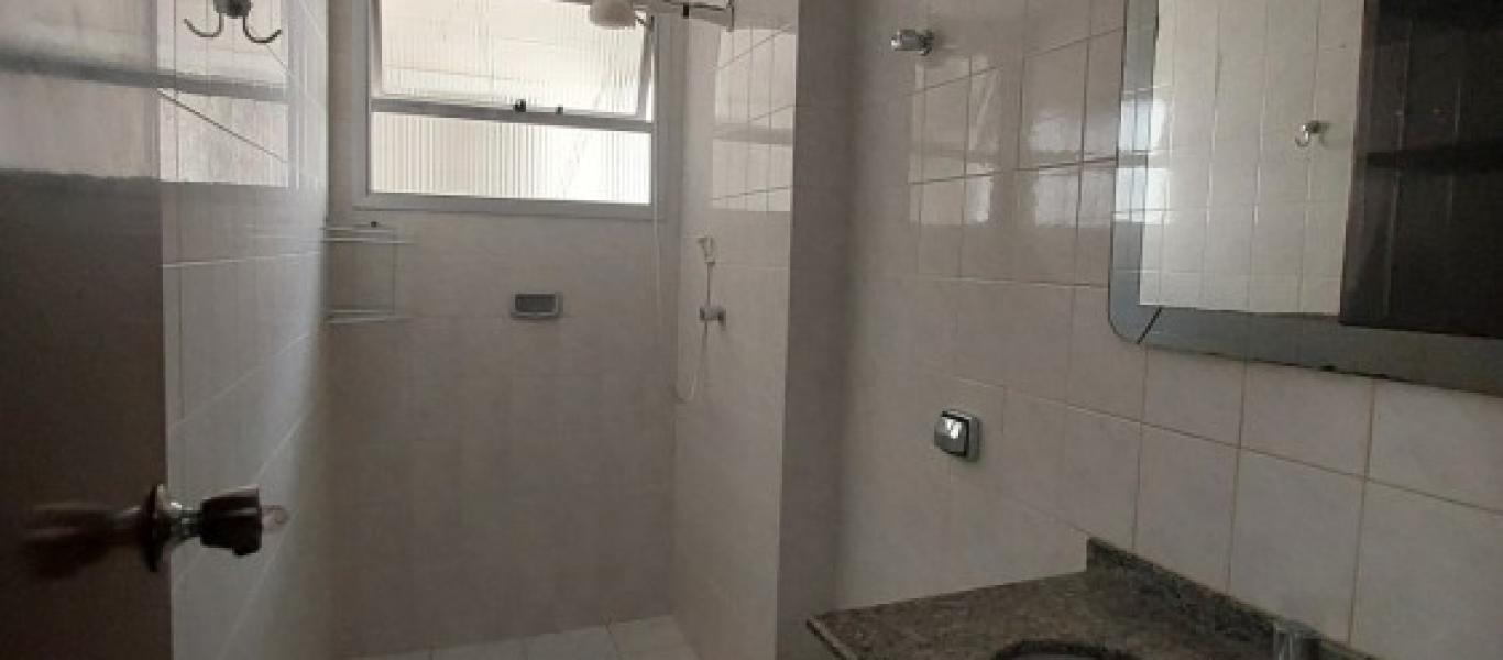 APARTAMENTO NA Centro em Assis