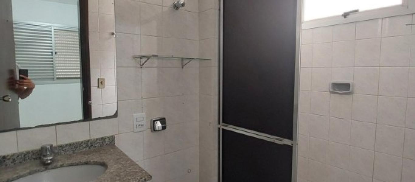 APARTAMENTO NA Centro em Assis