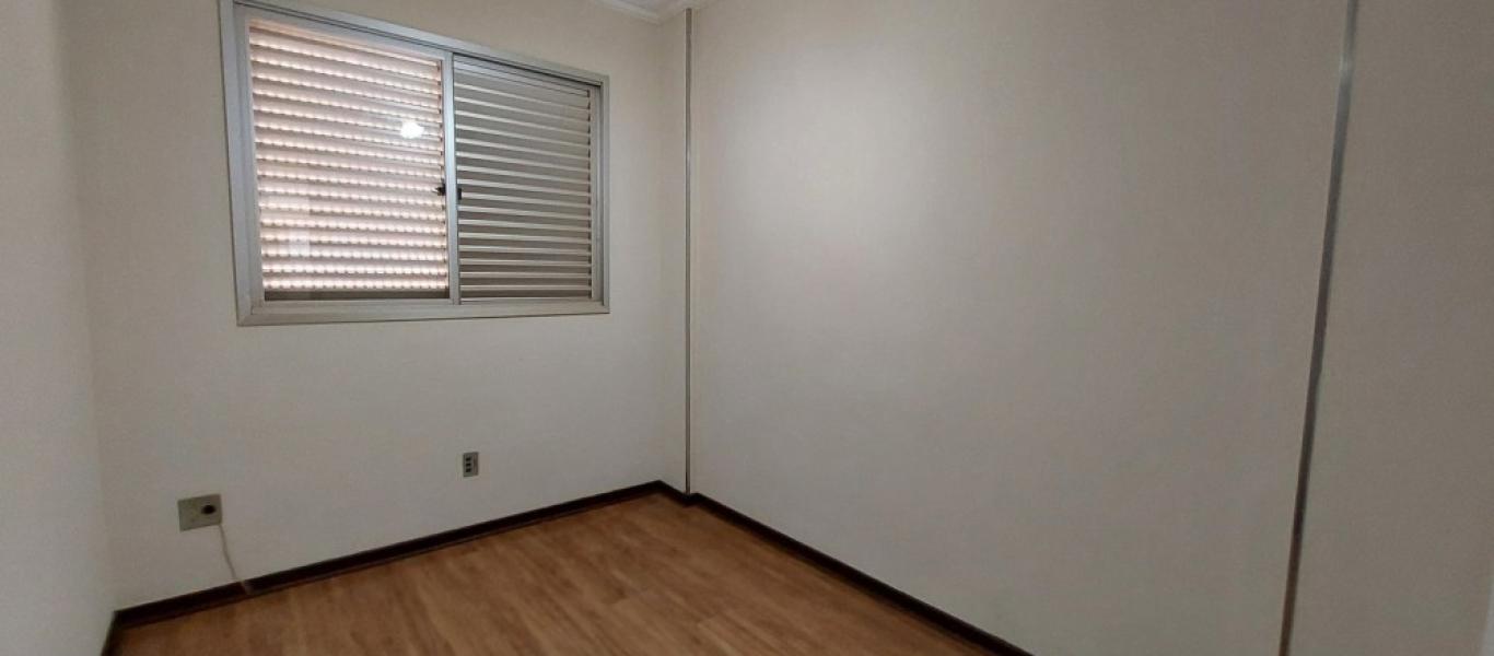 APARTAMENTO NA Centro em Assis