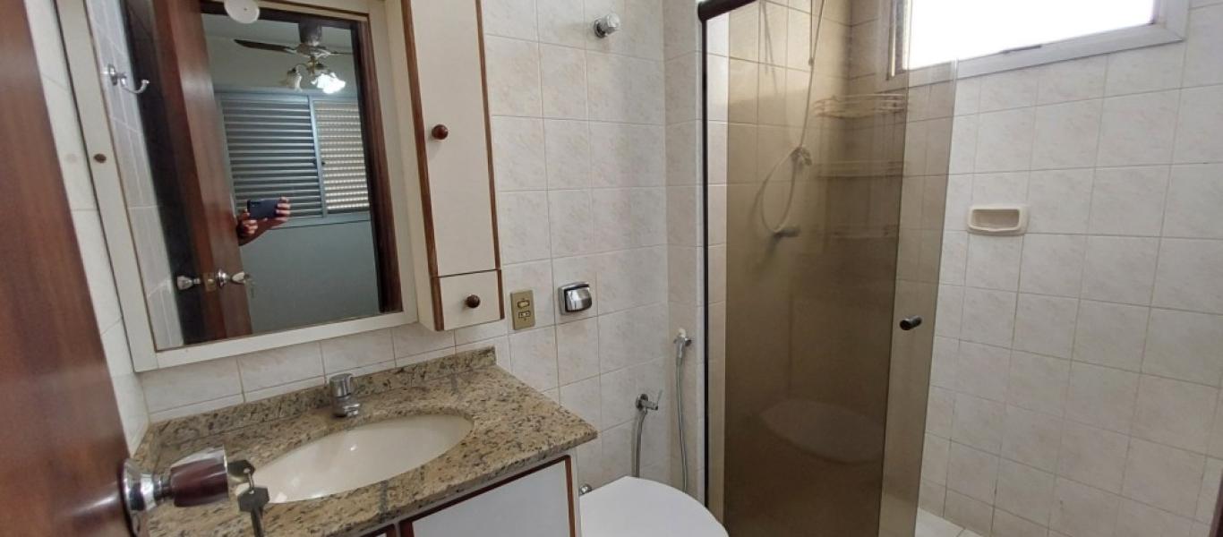 APARTAMENTO NA Centro em Assis