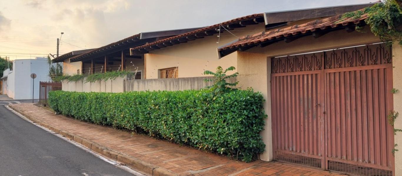 CASA NA Centro em Assis