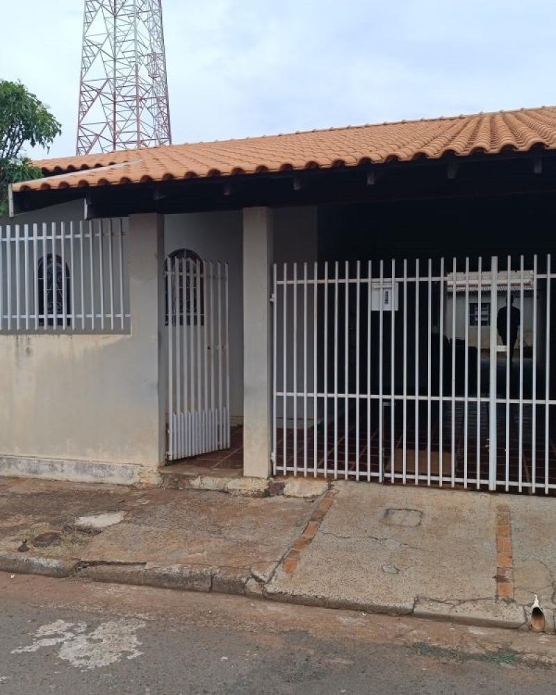 CASA NA Vila Fiuza em Assis