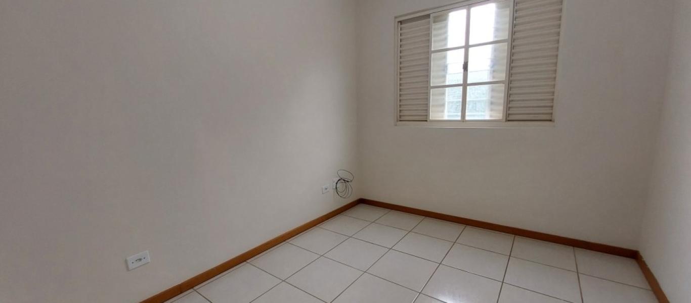 APARTAMENTO NA Vila Claudia em Assis