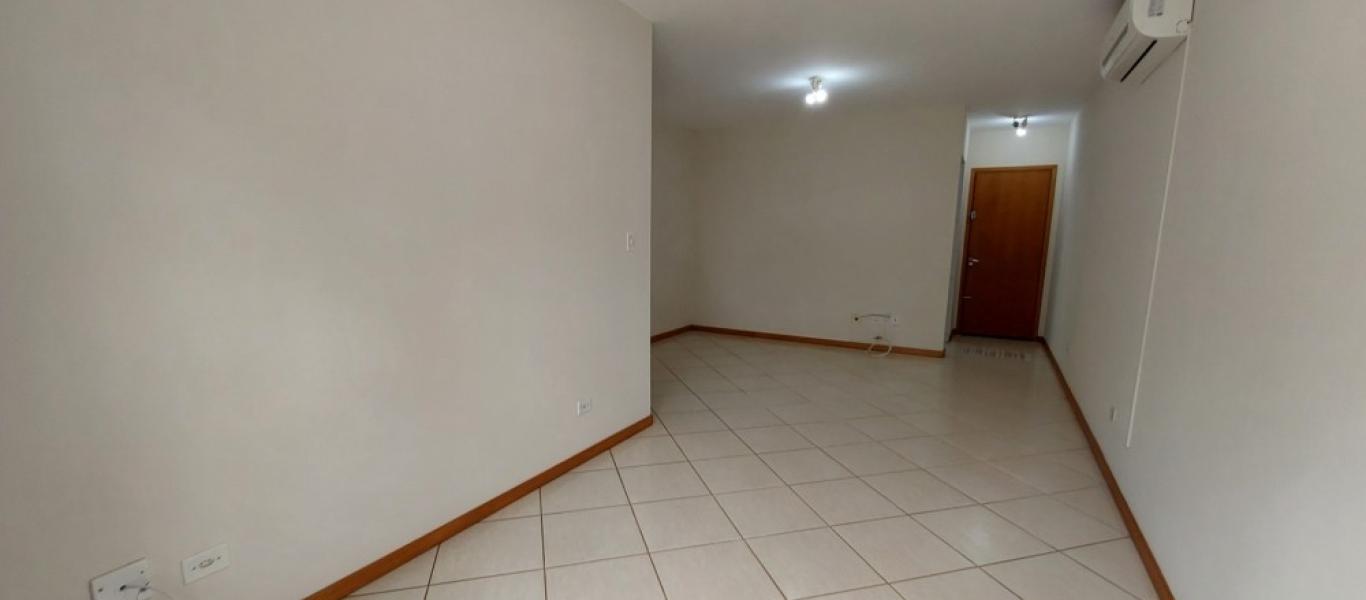 APARTAMENTO NA Vila Claudia em Assis