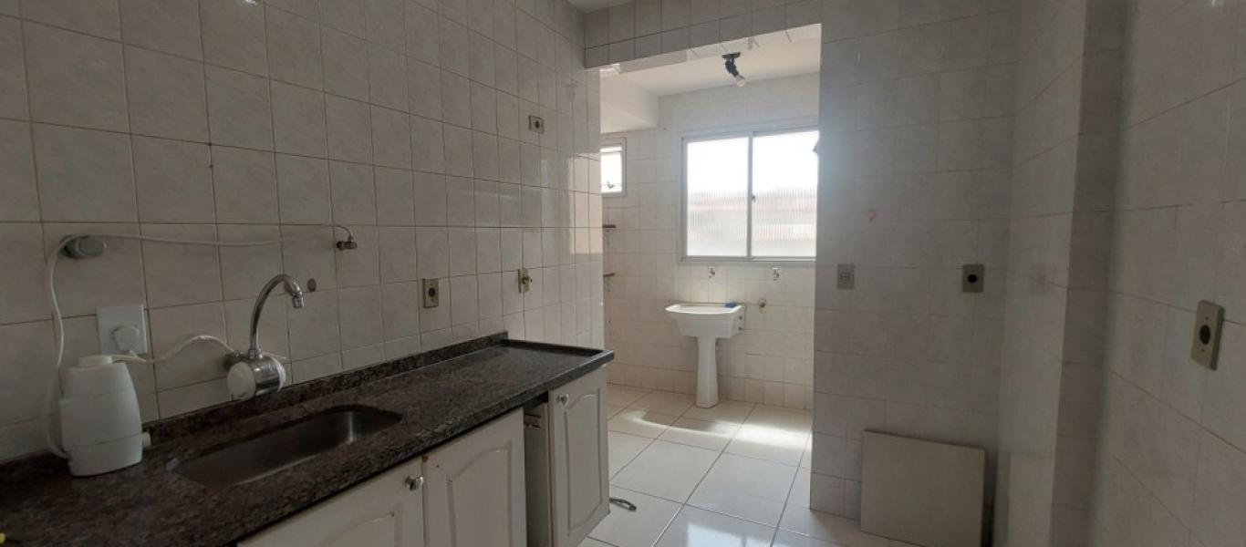 APARTAMENTO NA Centro em Assis