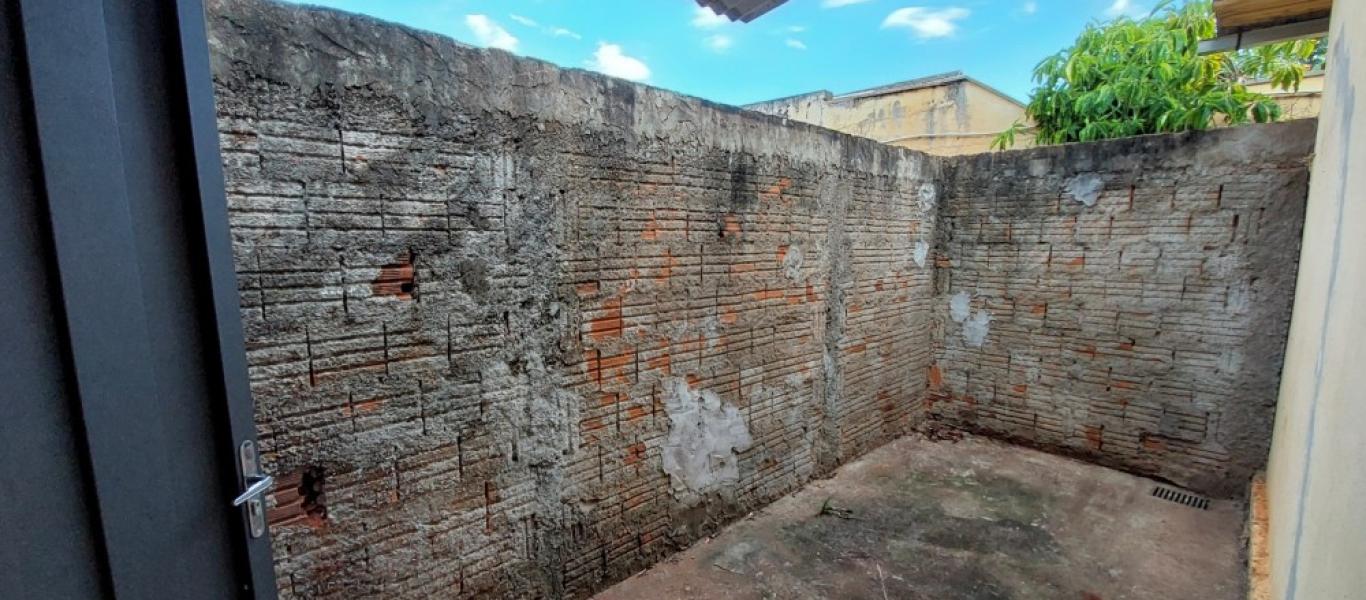 CASA NA Vila Ouro Verde em Assis