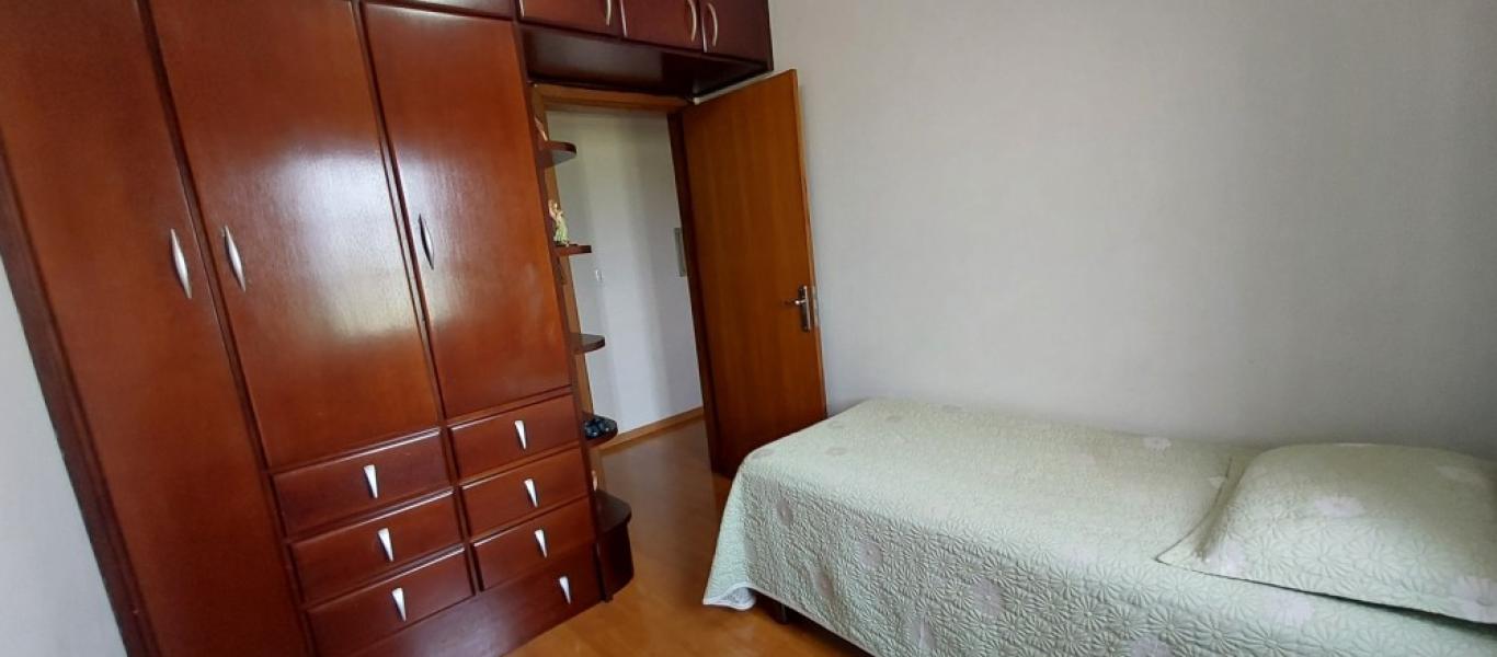 APARTAMENTO NO RESIDENCIAL PARQUE PINHEIROS em Assis