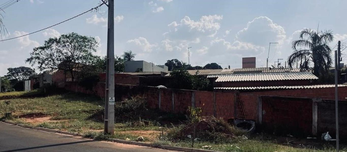 TERRENO NO JARDIM SUL em Assis