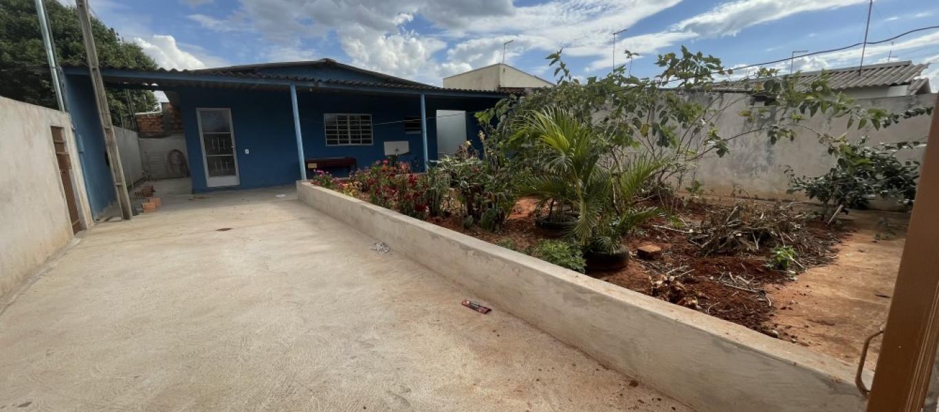 CASA NA Vila Nova Florínea em Assis