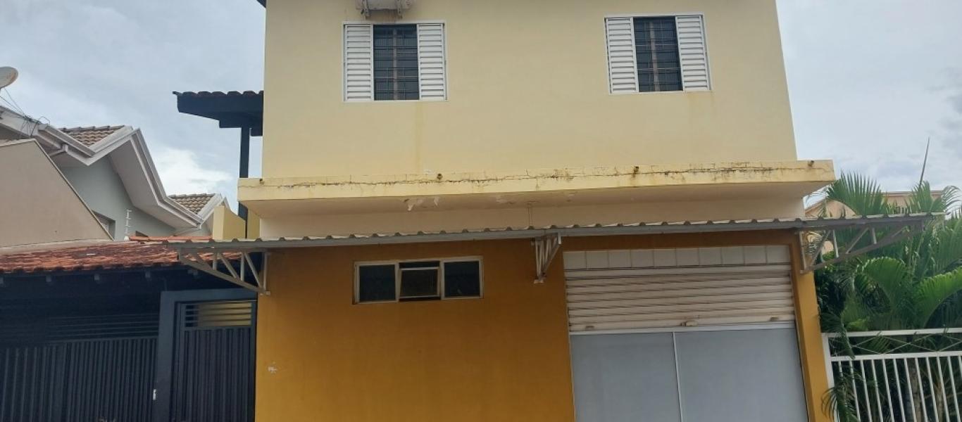 CASA NO Jardim Morumbi em Assis