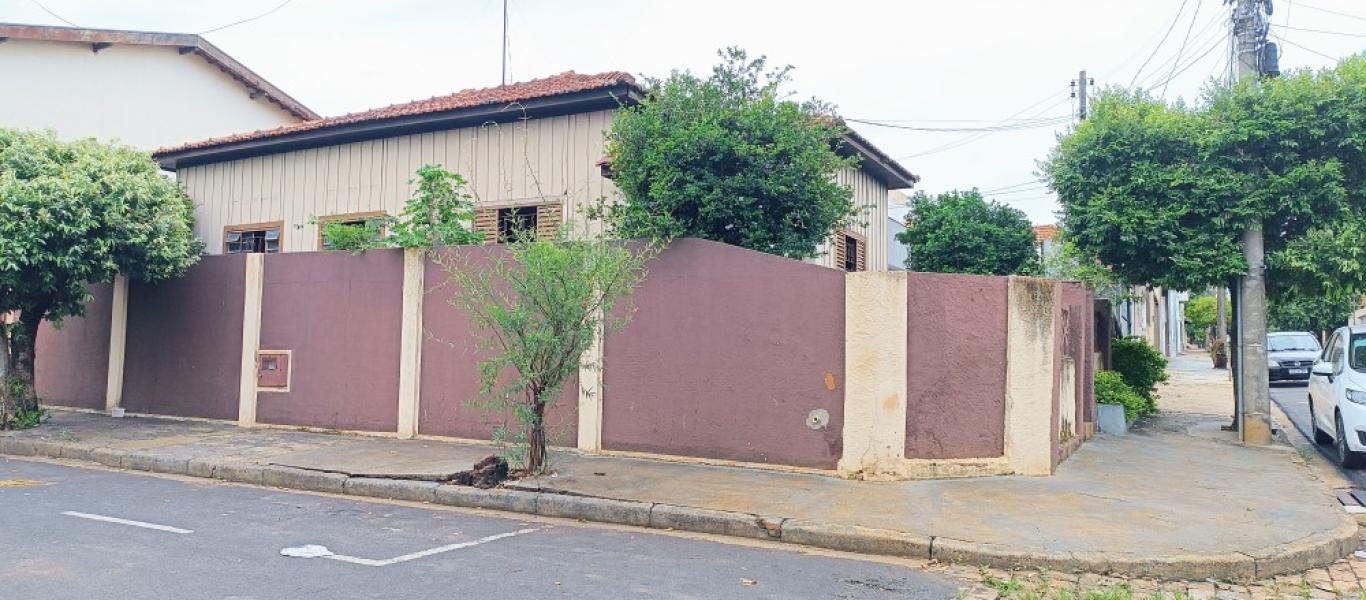 CASA NA Vila Central em Assis