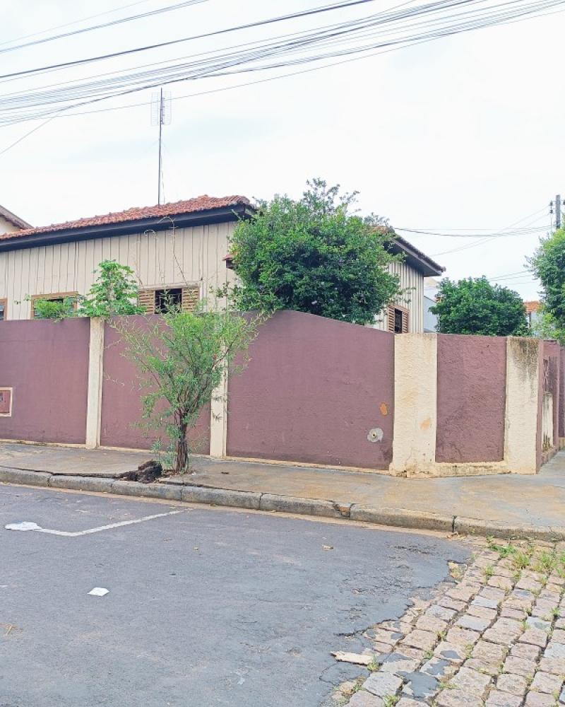 CASA NA Vila Central em Assis