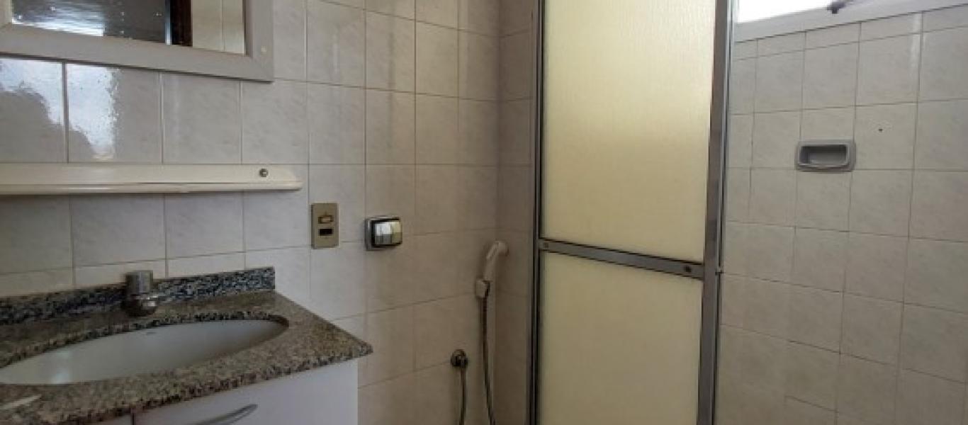 APARTAMENTO NA Centro em Assis