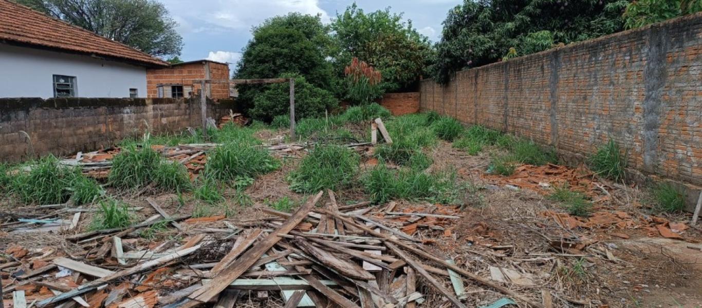 TERRENO NA VILA GLÓRIA em Assis