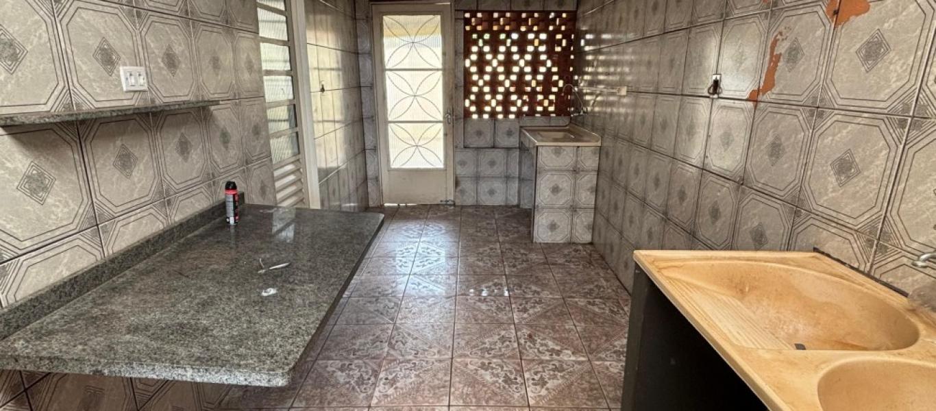 CASA NA Centro em Assis