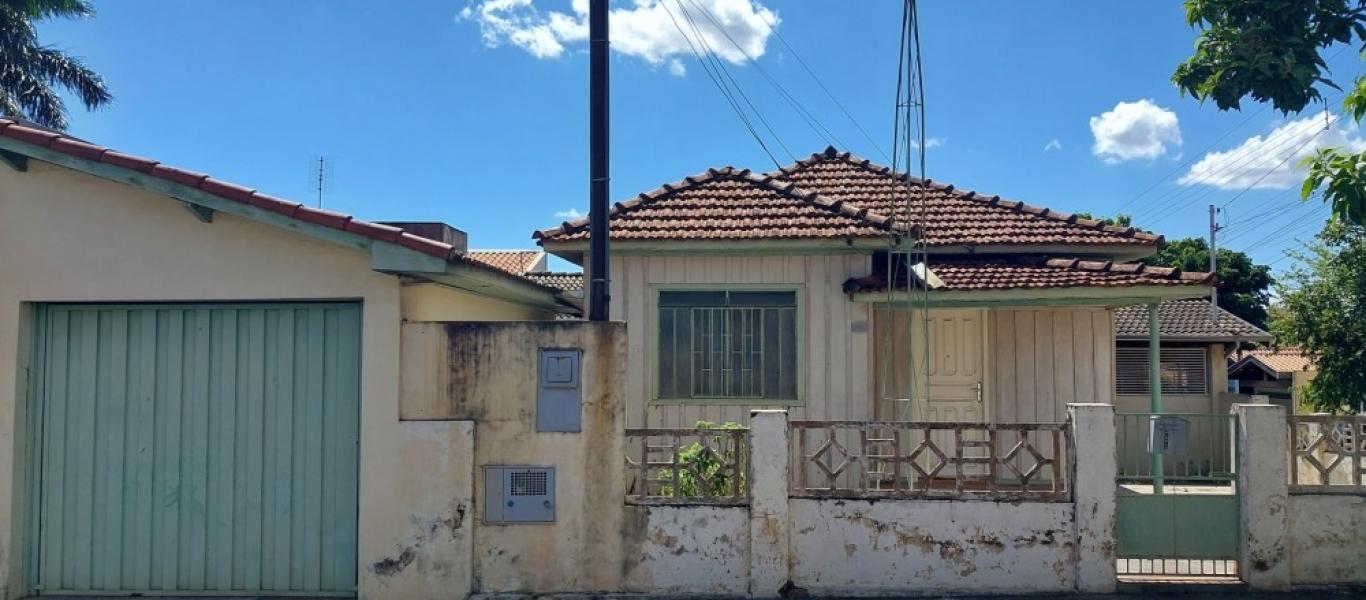 CASA NA Centro em Assis