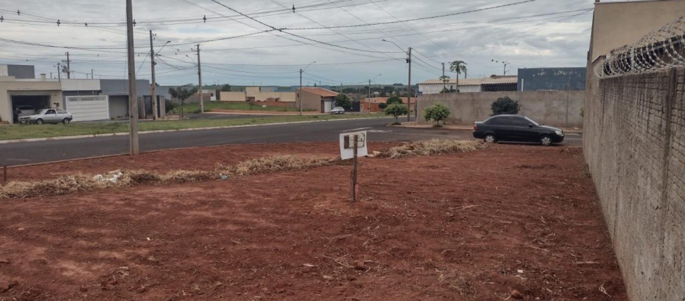 TERRENO NO RESIDENCIAL SOL NASCENTE em Assis