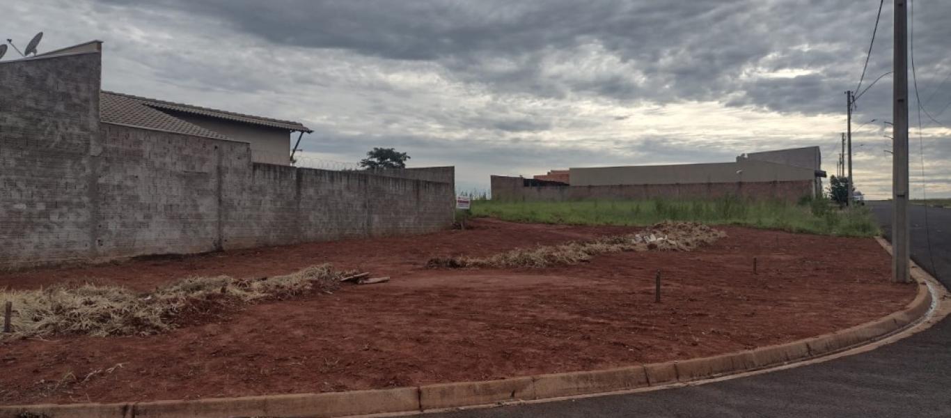 TERRENO NO RESIDENCIAL SOL NASCENTE em Assis