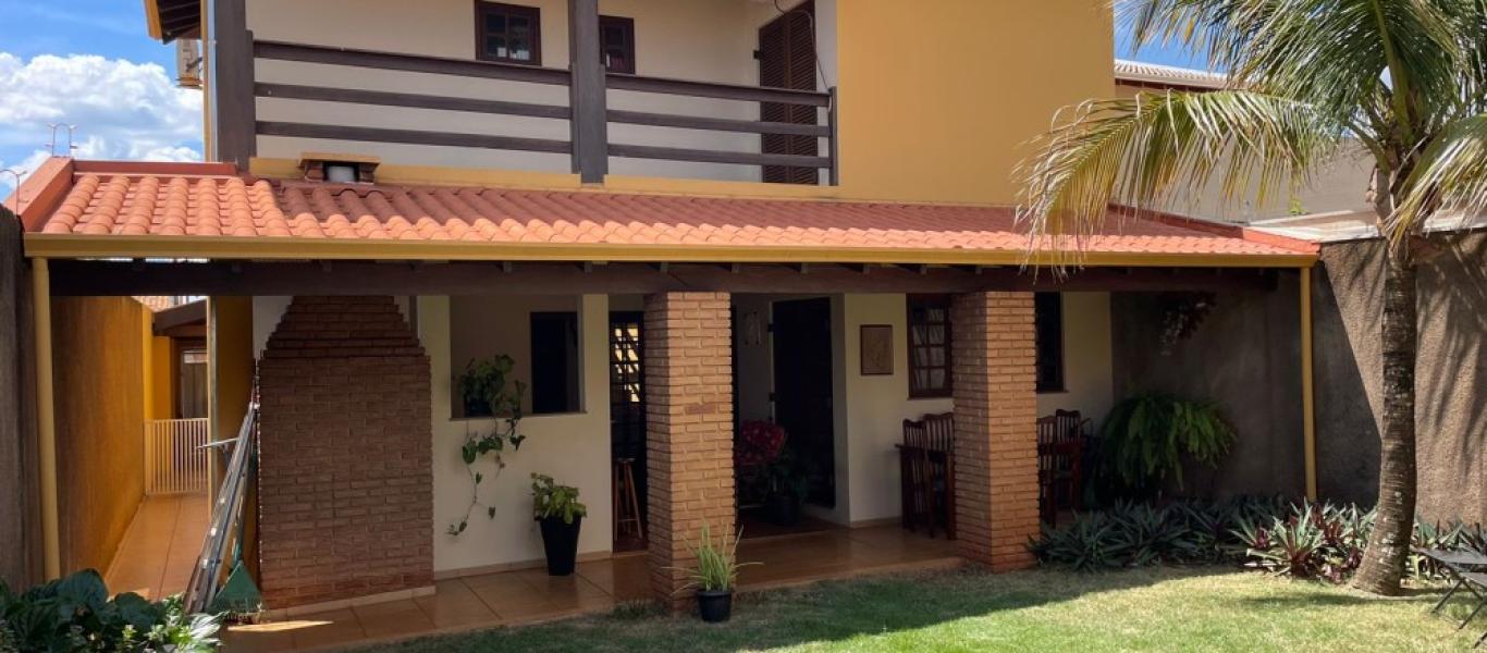 CASA NO Jardim Morumbi em Assis