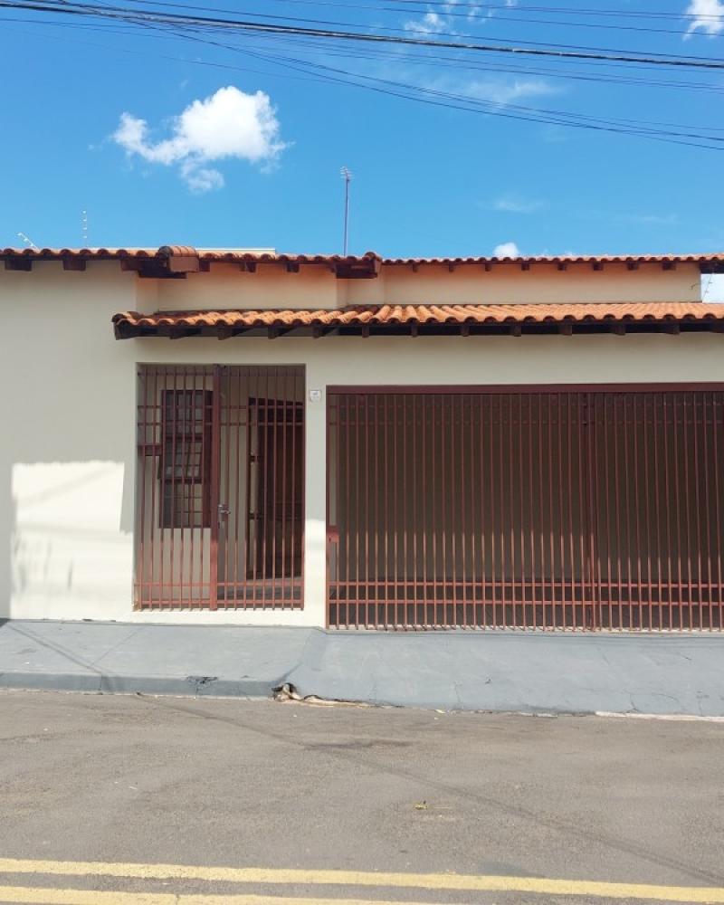 CASA NA Vila Boa Vista em Assis