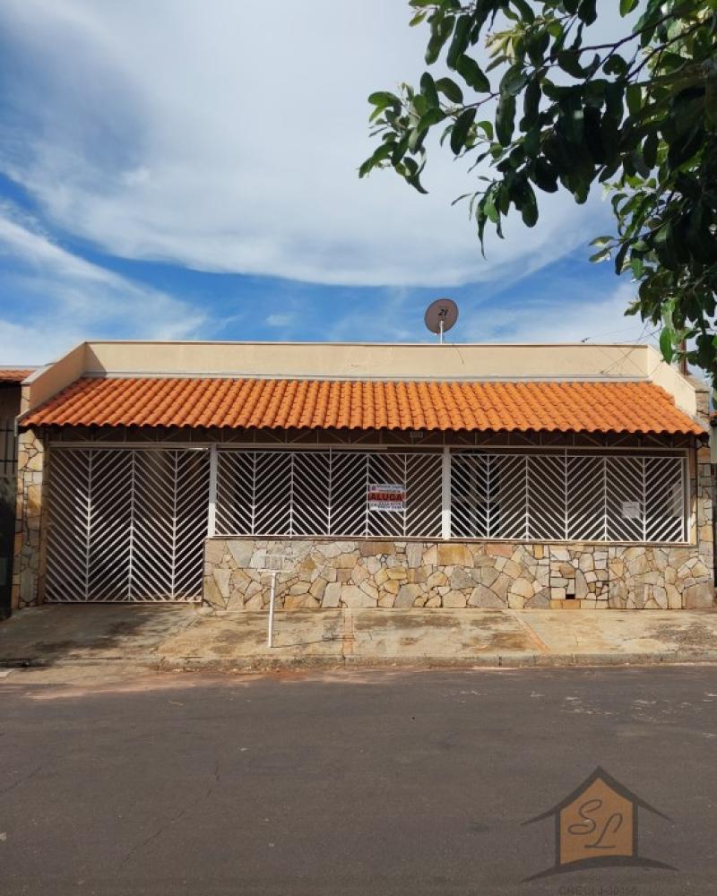 CASA NA Cohab Da Rodoviária em Assis